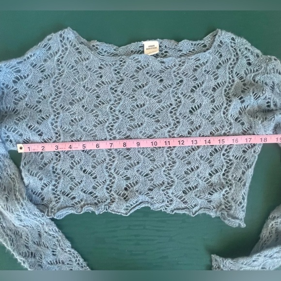 Urban Outfitters Blue Cobweb Knit Crop Top Size XS - Picture 6 of 7